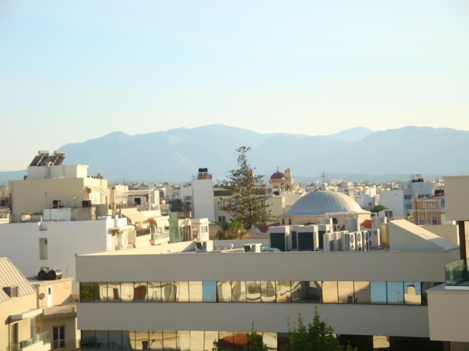 شقة Centre Penthouse With Seaview كاندية المظهر الخارجي الصورة