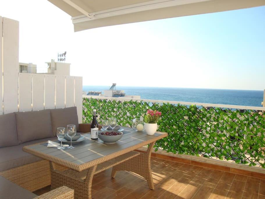 شقة Centre Penthouse With Seaview كاندية المظهر الخارجي الصورة