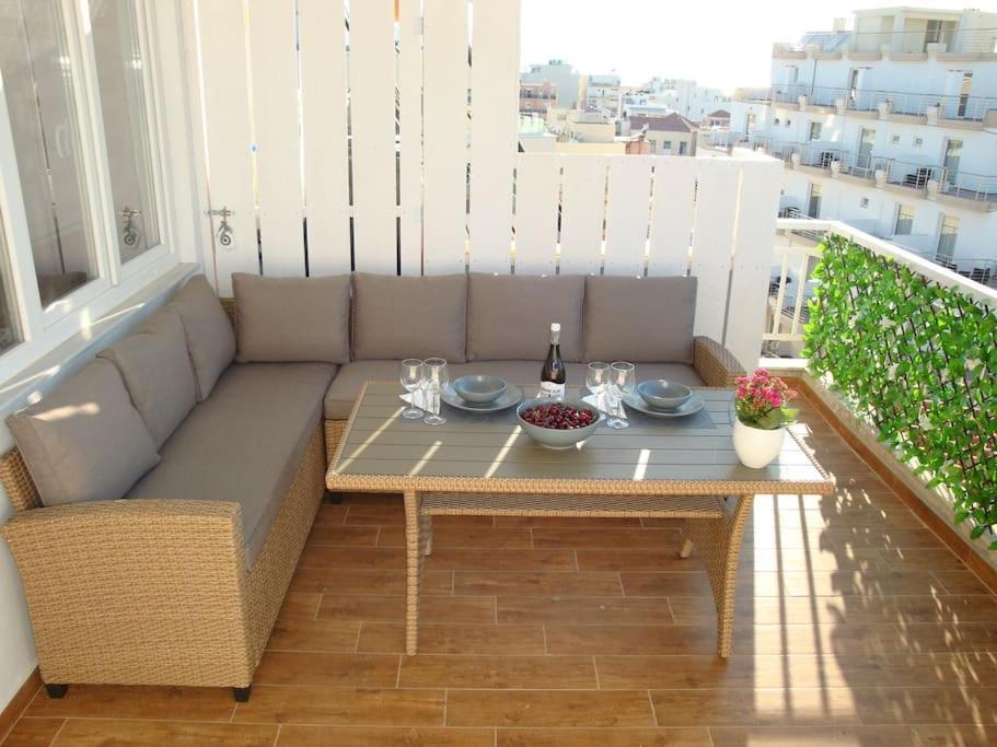 شقة Centre Penthouse With Seaview كاندية المظهر الخارجي الصورة